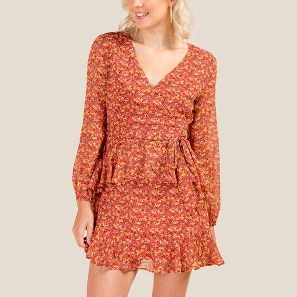 NWT Mi Ami Adaline Floral Wrap Dress | Size Medium - Picture 4 of 12